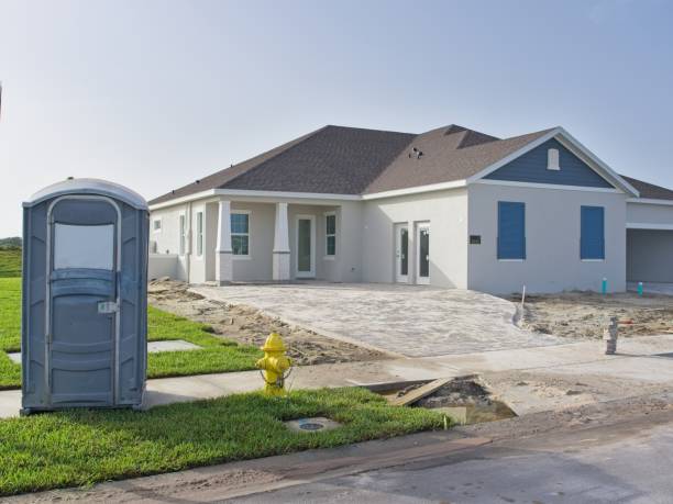 Portable Toilet Options We Offer in Lake St Croix Beach, MN